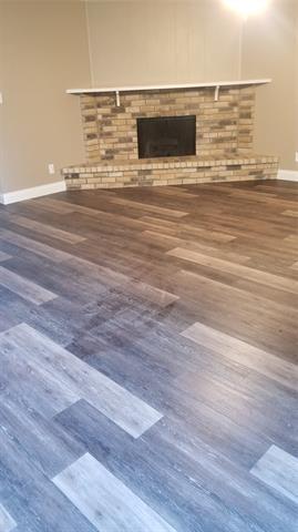 Photo - 909 Rolling Ridge Dr
