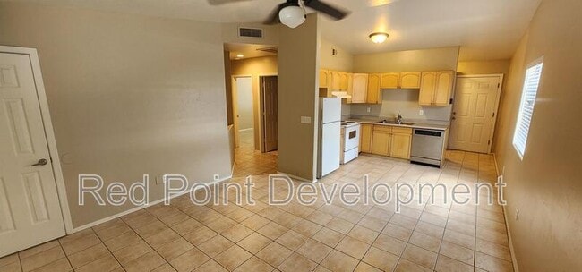 Photo - 3310 E Bermuda St Unit #1