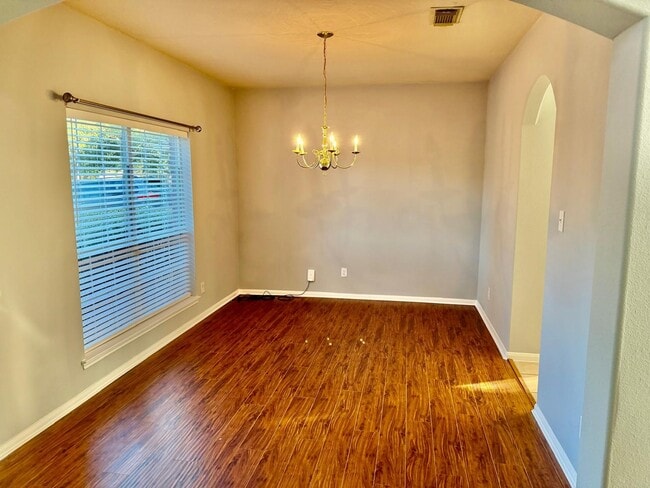 Photo - 6537 Canyon Mist Ln