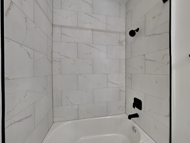 Photo - 4214 Santa Barbara Blvd