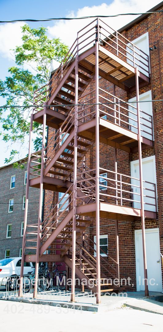 Photo - SGD units (The Senator) Unidad C4