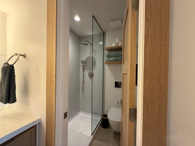 Photo - 1901 Richmond Ave. Unit 29