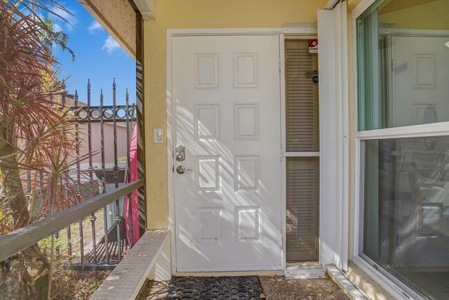 Photo - 1080 NW 20th Ave