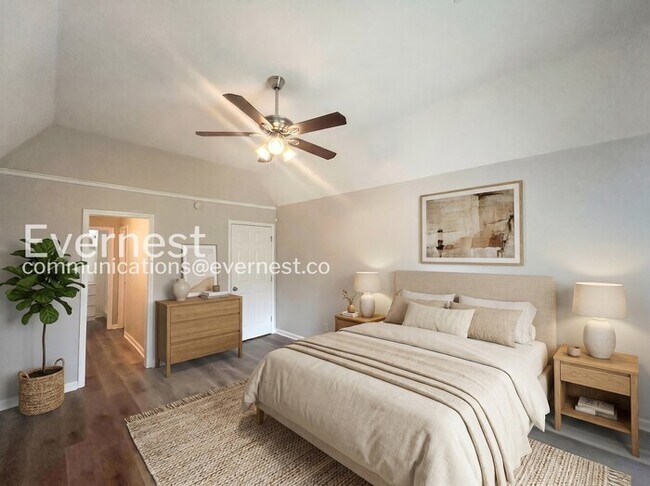 Photo - 2912 Waverly Dr