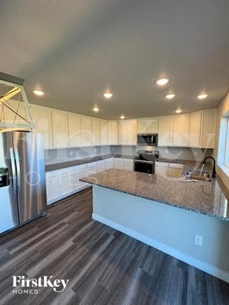 Photo - 10166 Luneth Dr