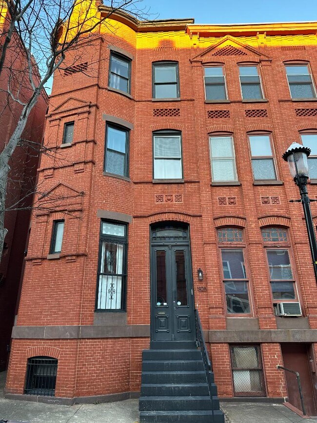 Photo - 1825 Madison Ave