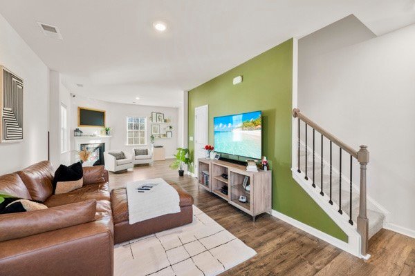 Photo - 7585 Stonehouse Dr