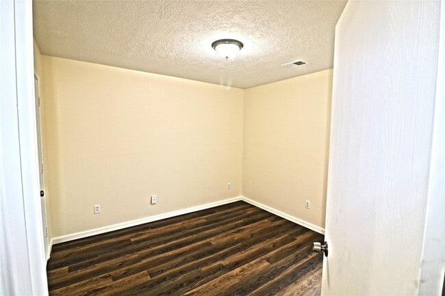 Photo - 4727 Ivy Meadow Ln