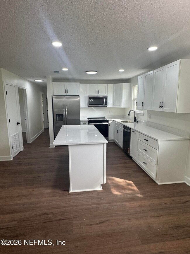 Photo - 5202 SW 155th St