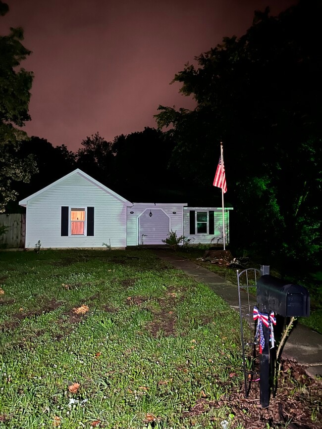 Photo - 5 Markwood Ln
