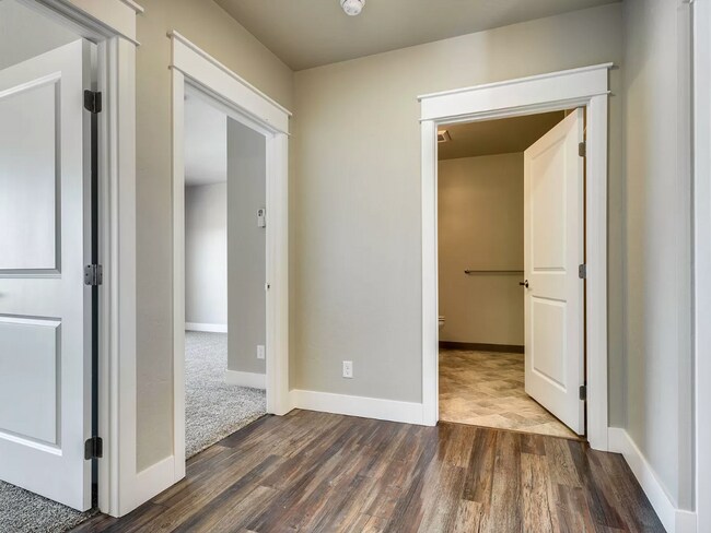 Photo - Warm Springs Gardens