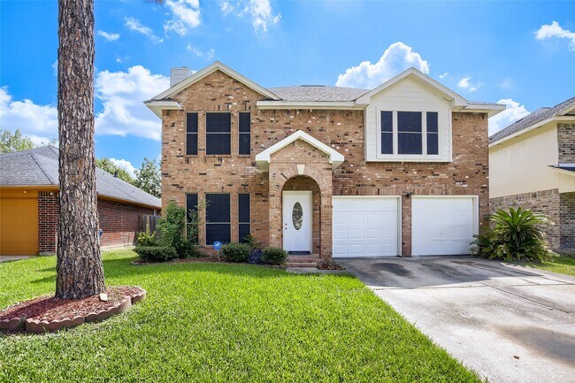 Building Photo - 13822 Dentwood Dr