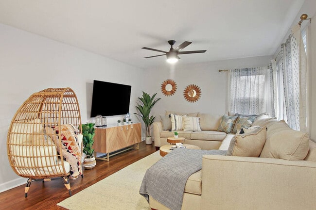 Building Photo - 1104 Elizabeth St Unit ID1366966P