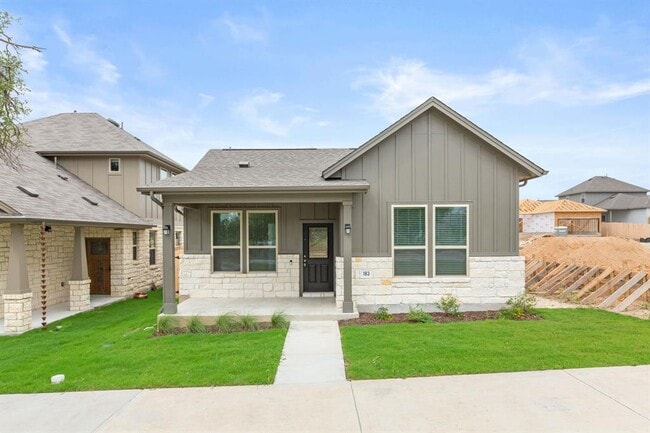 Building Photo - 183 Glocken Ln