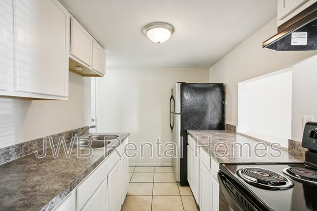 Photo - 909 Bert Rd Unit 127