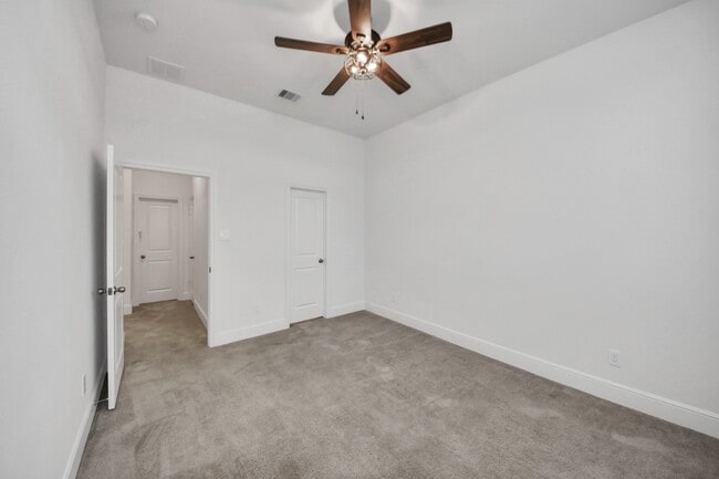 Photo - 14807 Providence Manor Way