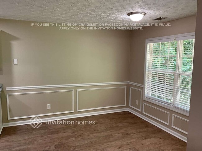 Photo - 898 Kendall Park Dr