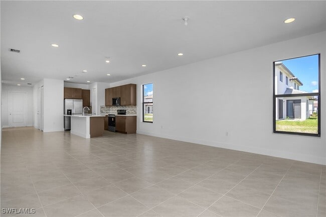 Photo - 5763 Agostino Way