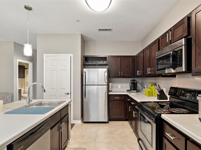 Creed Canyon Apartments
