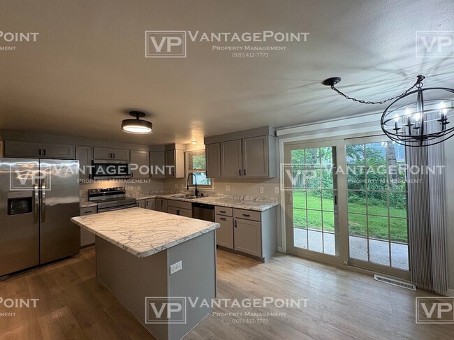 Photo - 1643 Birchwood Dr