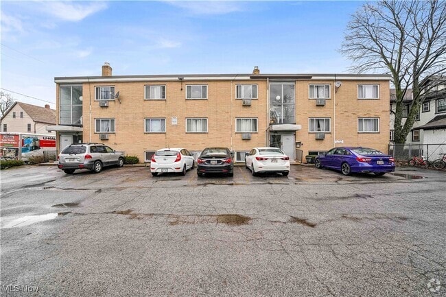 Building Photo - 1415 Wyandotte Ave Unit 104 Rental