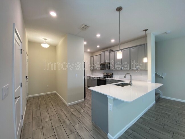 Photo - 9348 Tecumseh Dr