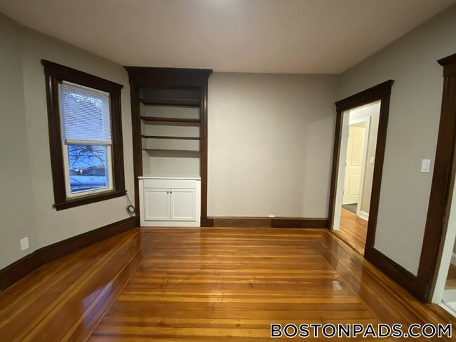 Photo - 1238 Blue Hill Ave Unidad 2