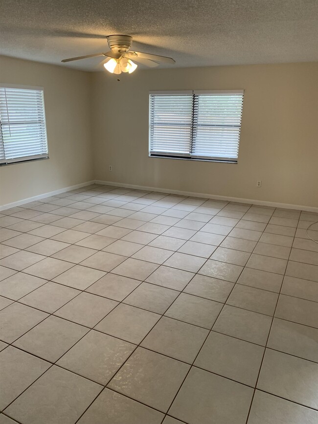 Photo - 200 Sevilla St Unit B