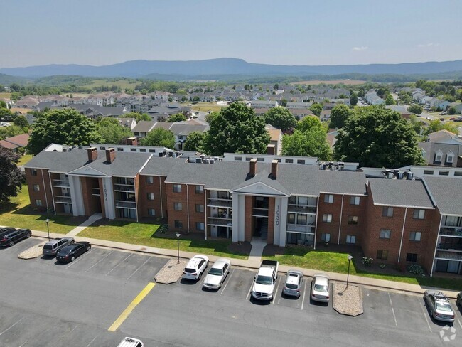 Building Photo - Spacious 3-Bedroom Condo for Rent!- 1034-2...