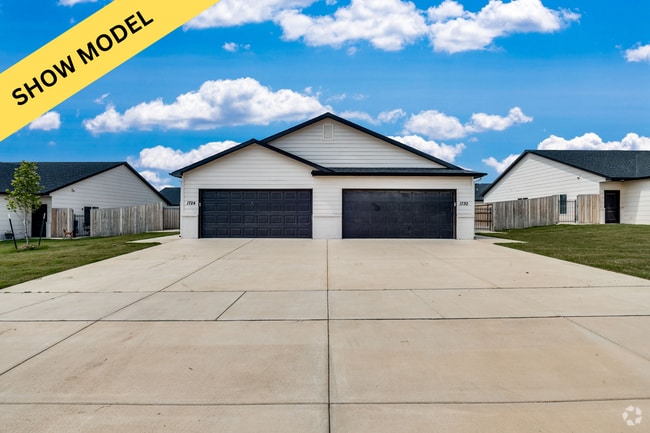 Building Photo - Fox Ridge Alex Rental