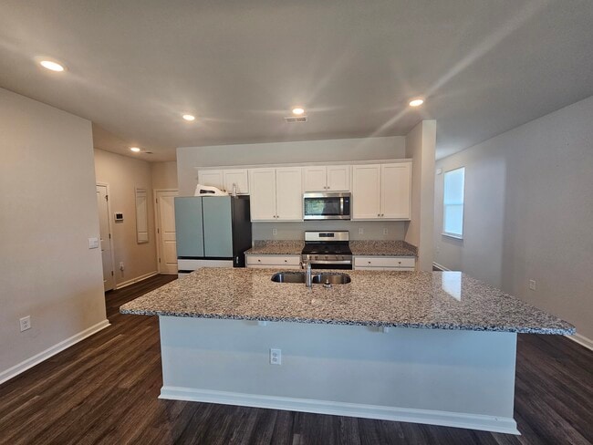 Photo - 3131 Fair Ridge Way