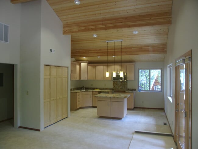 Photo - 715 W Lake Blvd Unit The TREE HOUSE