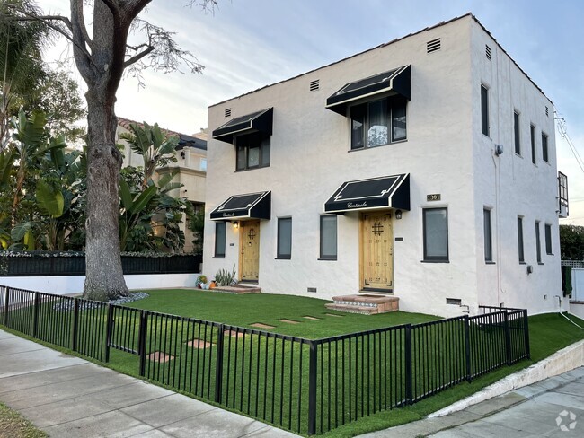 Building Photo - 1301 Centinela Ave Unit 1301 Centinela Ave Rental