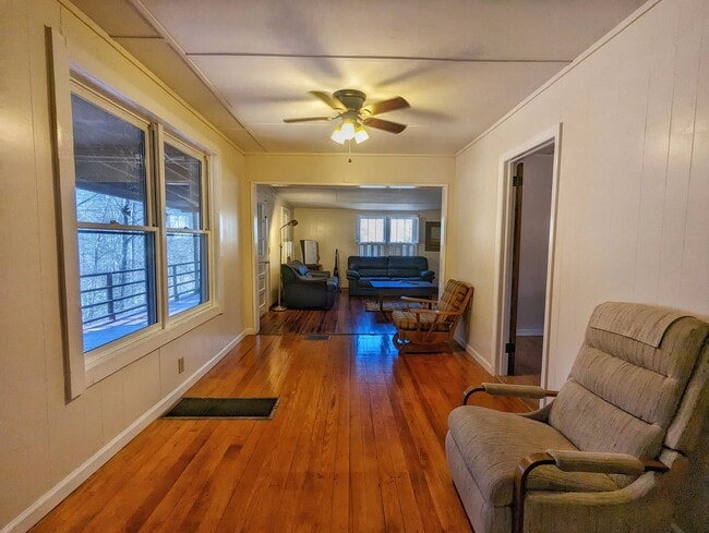 Photo - 139 Cradle Rock Rd