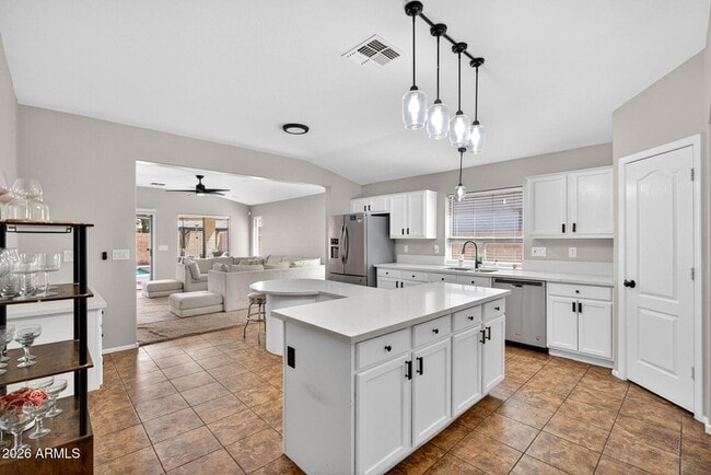 1342 E Judi Dr