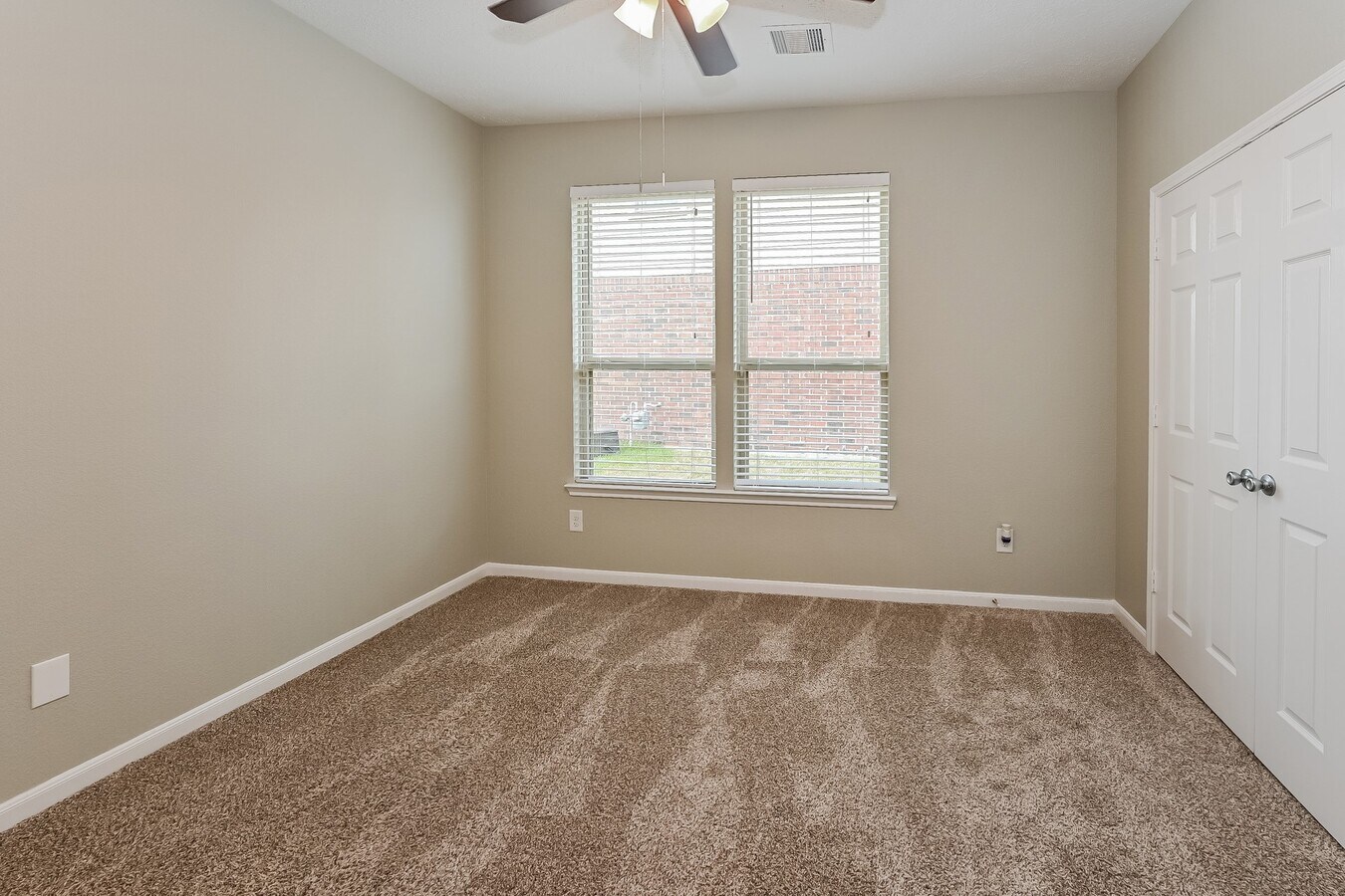 Photo - 25322 Squire Knoll St