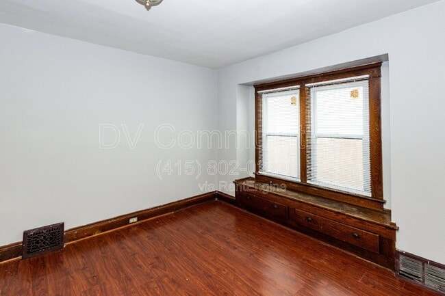 Photo - 3131 W 58th St Unit Down