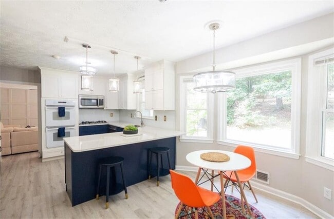 Photo - 2749 Fieldstone Dr SE