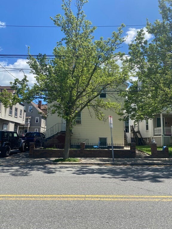 Photo - 163 College Ave