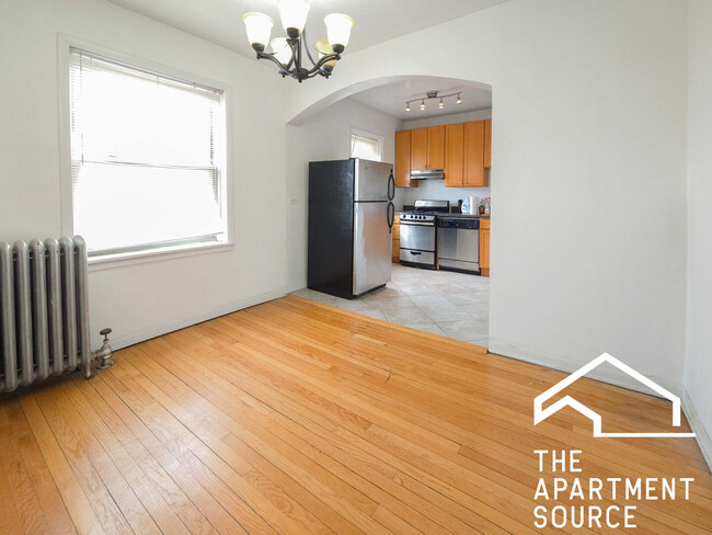 Photo - 4405 N Greenview Ave Apartments Unit 3W