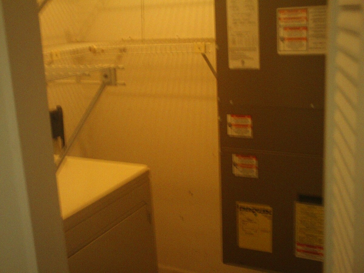 Photo - 6 Berwyn Hall