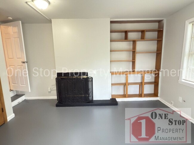 Photo - Beautiful 2 Bedroom 1.5 Bathroom in Kansas...