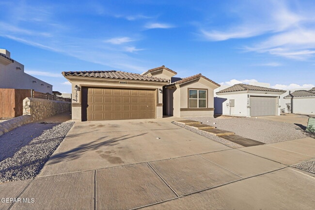 Photo - 13817 Summer View Ave