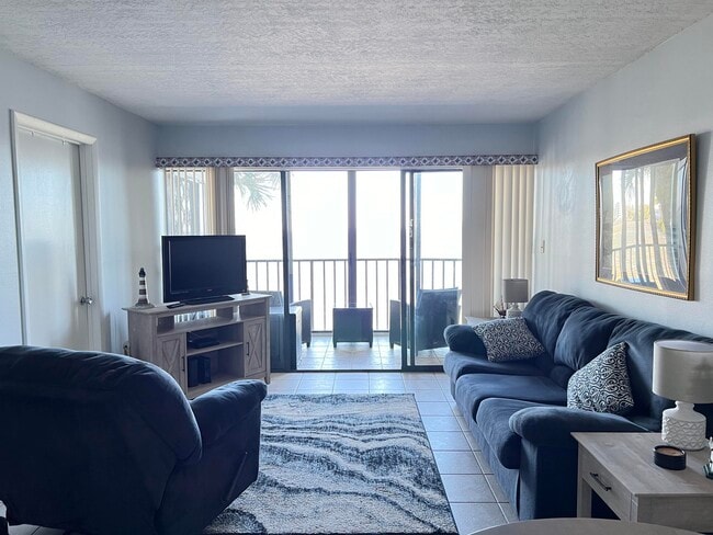 Photo - 2465 S Washington Ave Unit 303
