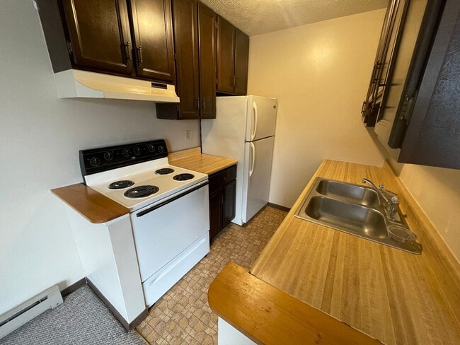 Wabash Shore Apartments