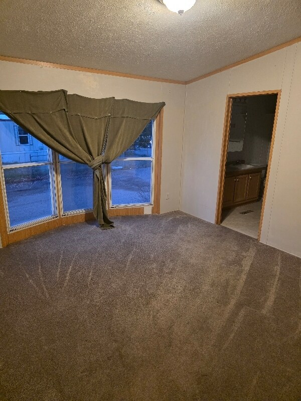 Photo - 2800 Miner St