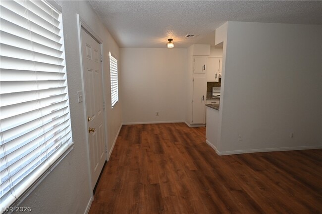 Photo - 2608 E Mesquite Ave Unit 3