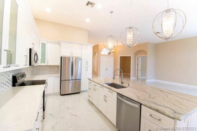 Photo - 611 Ranch Rd