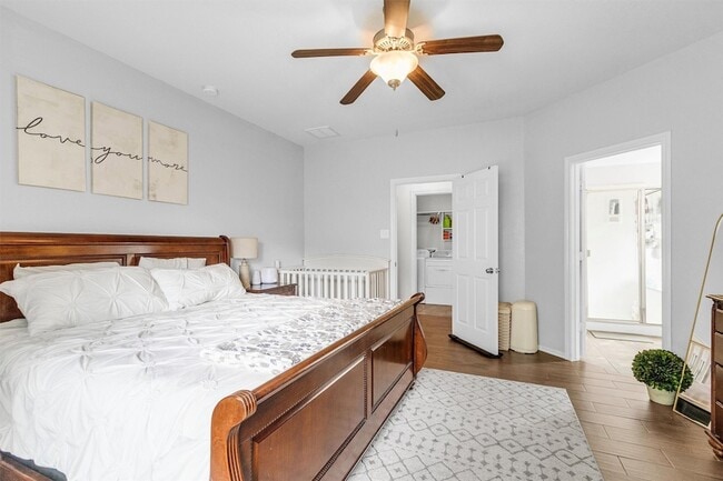 Photo - 1700 Fall Forest Ct