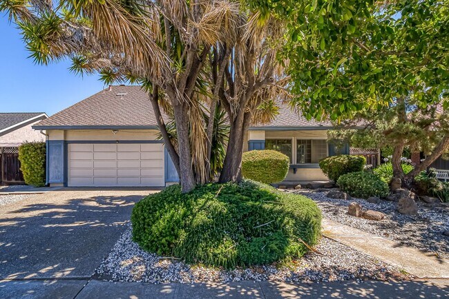 Photo - 35216 Wycombe Pl